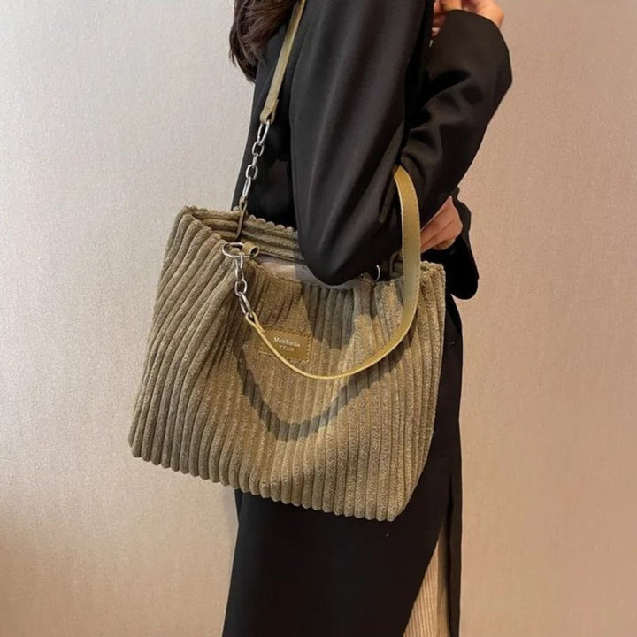 Shoulder strap bag