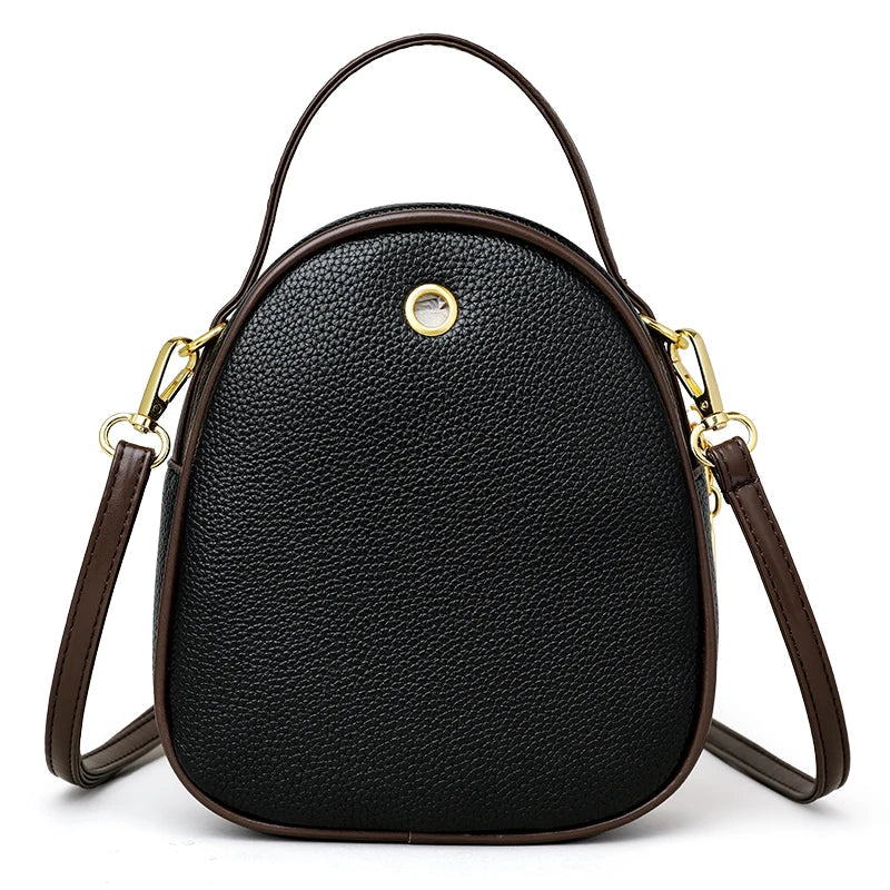 Shoulder bag with zip