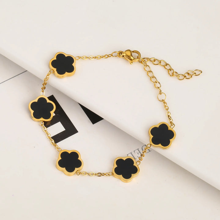 Chantelle™ Five-Leaf Clover Bracelet