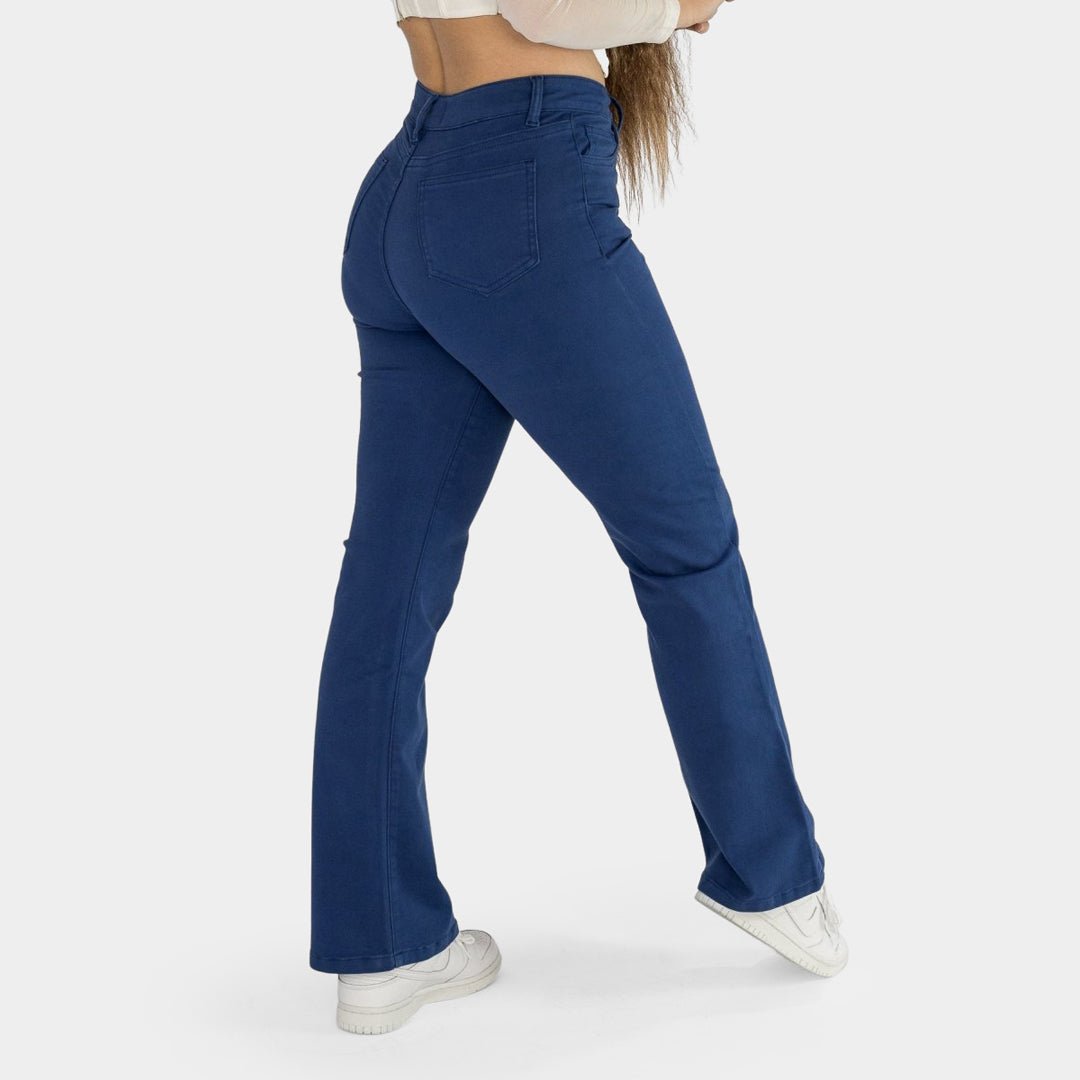 Vibrant Cobalt Impact Flare Fit Jeans for Effortless Style