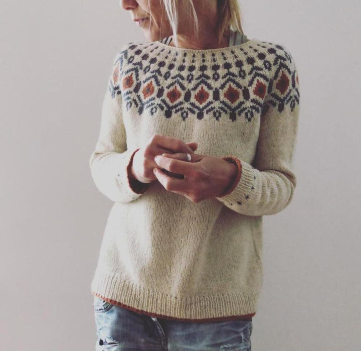 Isla - Distinctive and Cozy Sweater