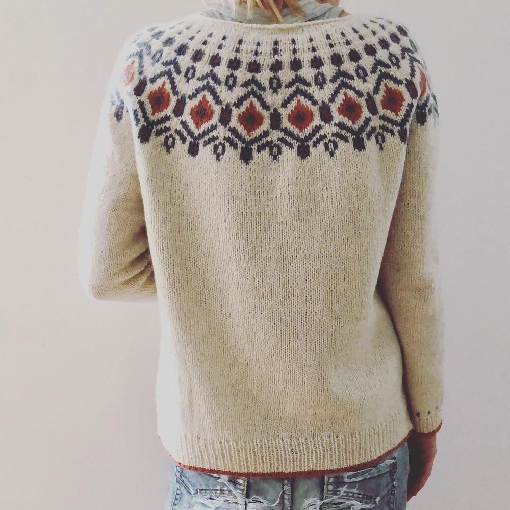 Isla - Distinctive and Cozy Sweater